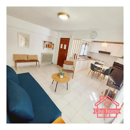 Like κοντά στο τει και στο κέντρο Apartment Lamia